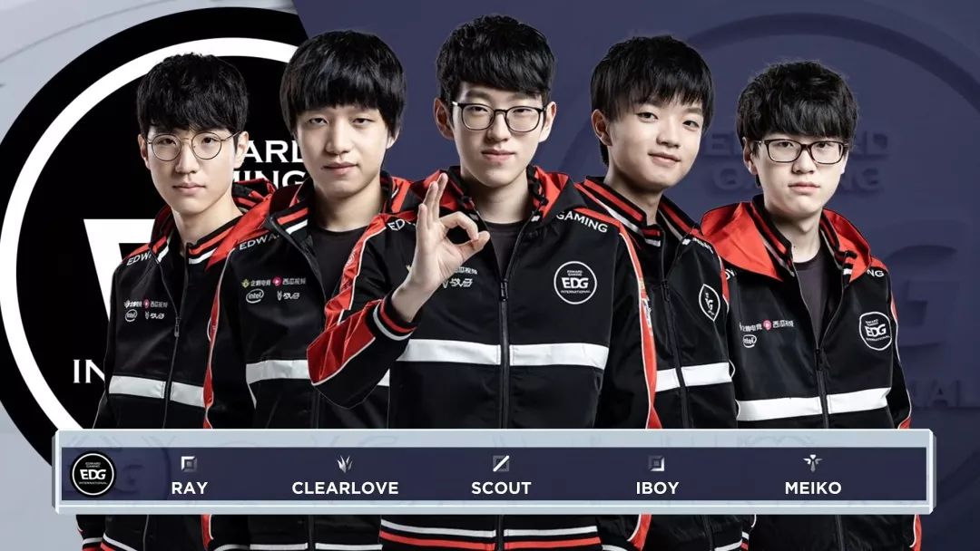 侧翼坐镇 侧翼坐镇