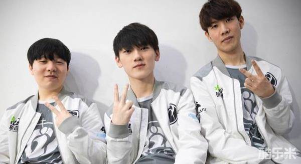 远在千里之 远在千里之