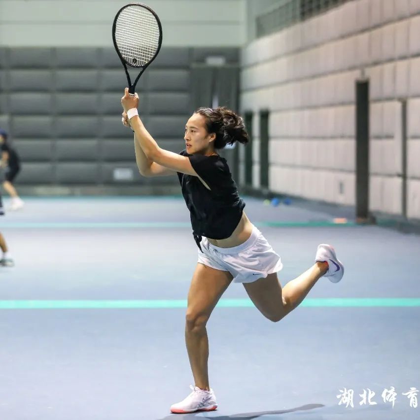 用纪律出手 用纪律出手