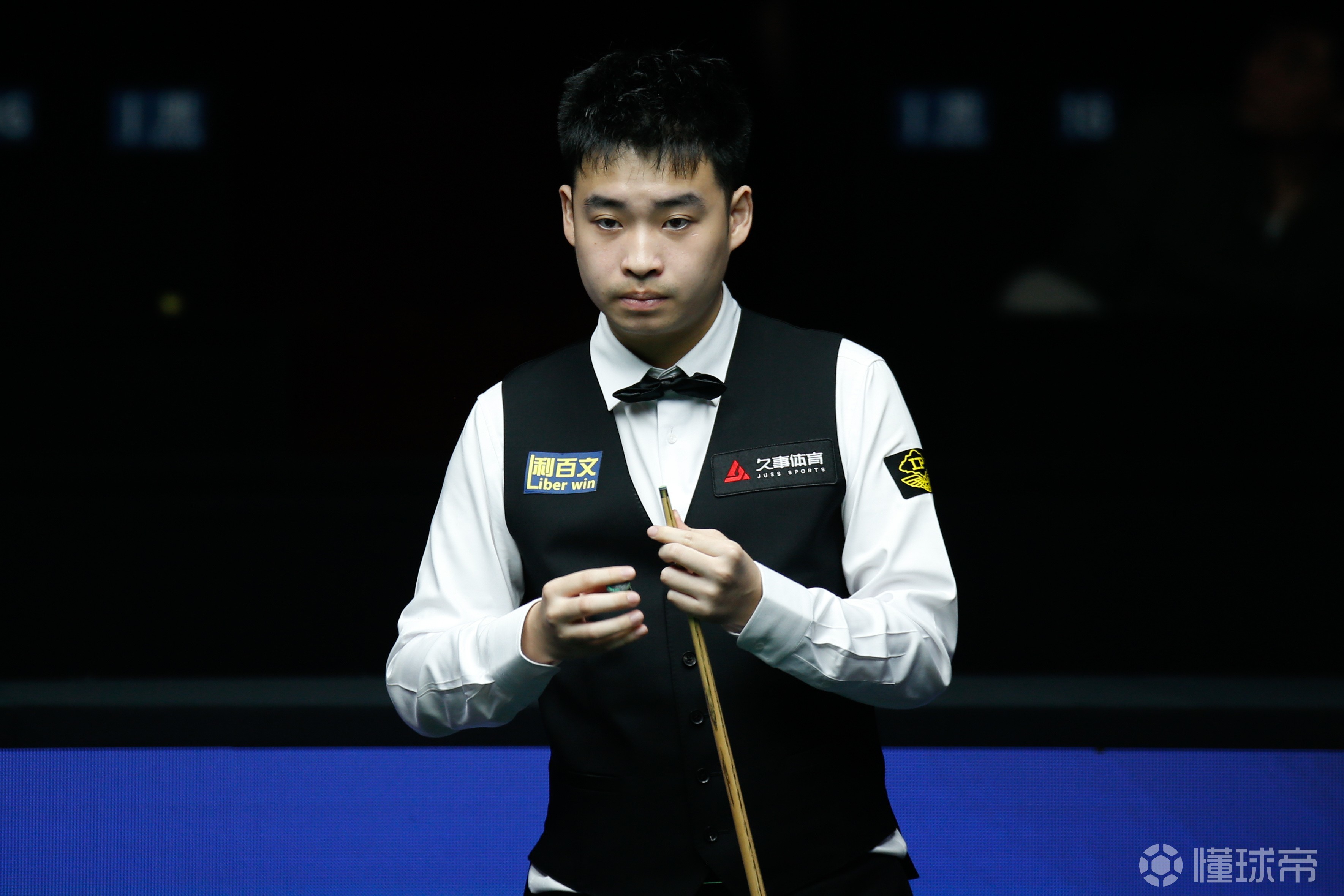 变成了以哈 变成了以哈