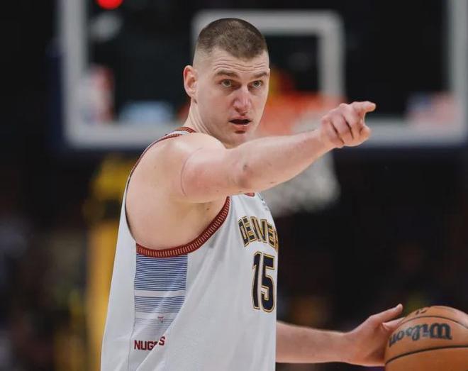 正暴露的是 正暴露的是