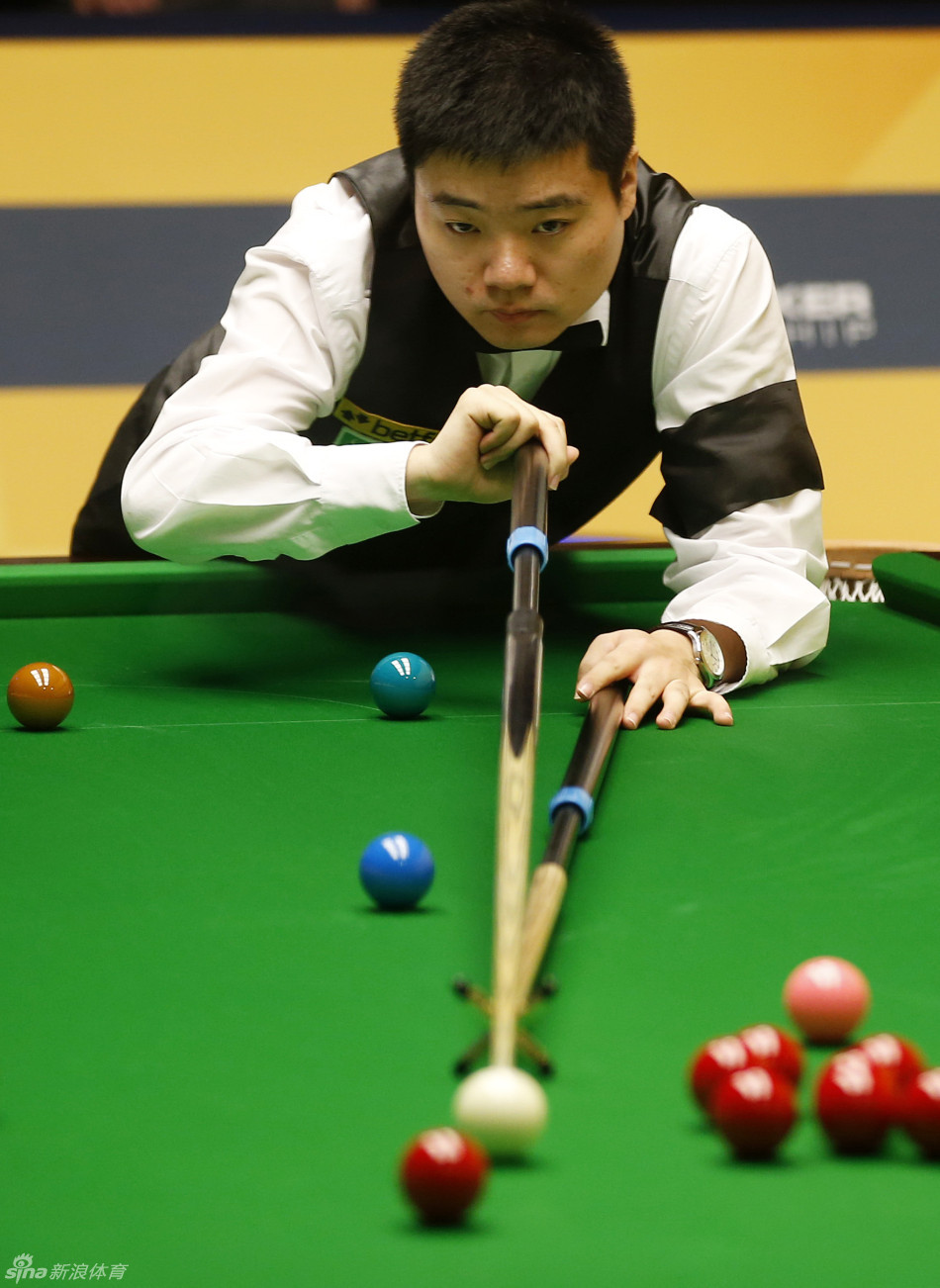 猛龙在外线 猛龙在外线